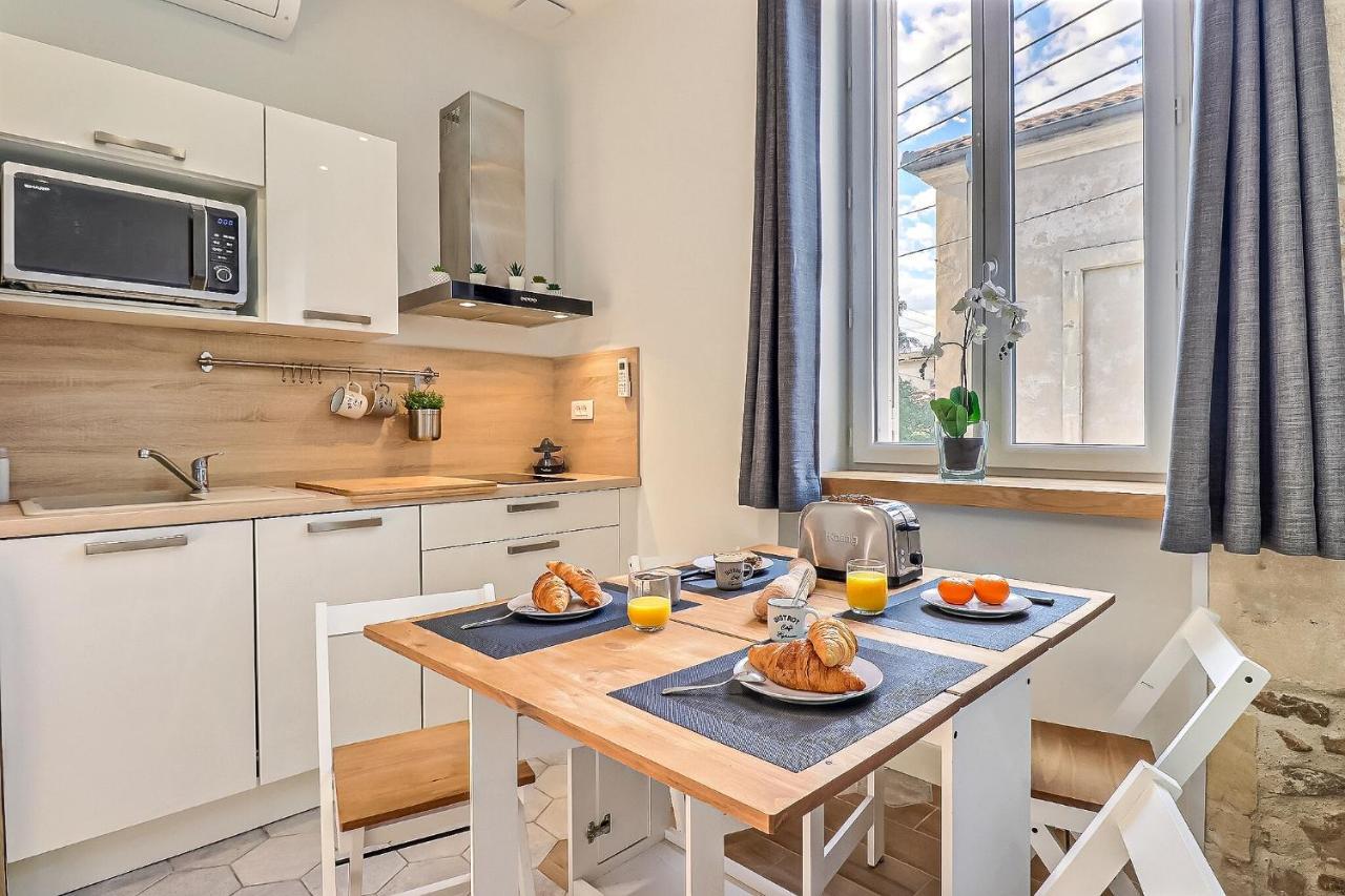 Ferienwohnung Appart Cosy Terrasse Gare De Nîmes Exterior foto